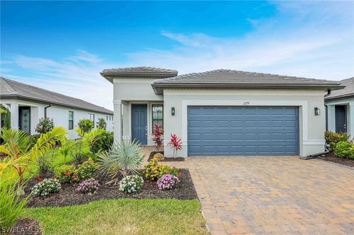 2179 Yellowfin Cir, NAPLES, FL, 34114-8323 | Card Image