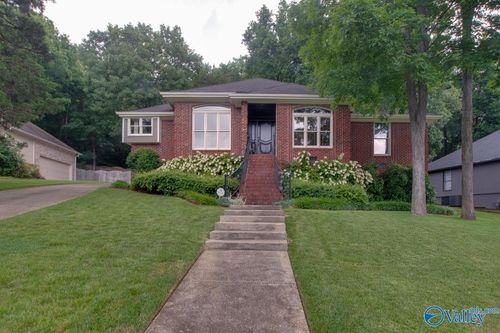2023 Great Hills Dr Ne, Huntsville, AL, 35811-2607 | Card Image