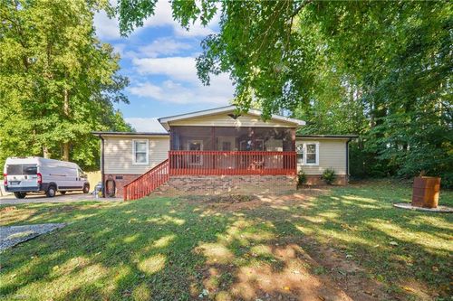 418 Nottingham Dr, Lexington, NC, 27292-7832 | Card Image