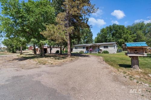 1780 Sand Hollow Rd, Caldwell, ID, 83607-8513 | Card Image