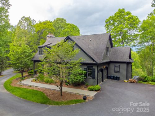 414 Trails End Rd, Bryson City, NC, 28713-9362 | Card Image