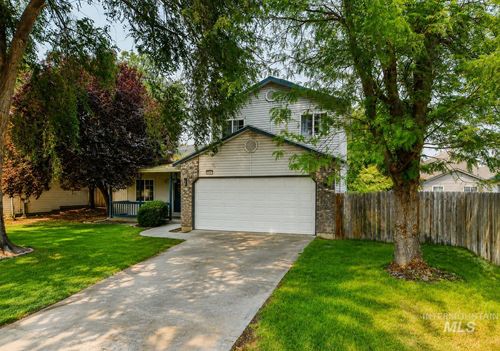805 Bison Way, Caldwell, ID, 83607-1556 | Card Image
