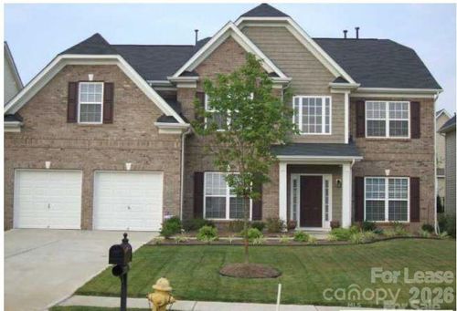 1572 Duckhorn St Nw, Concord, NC, 28027-3557 | Card Image