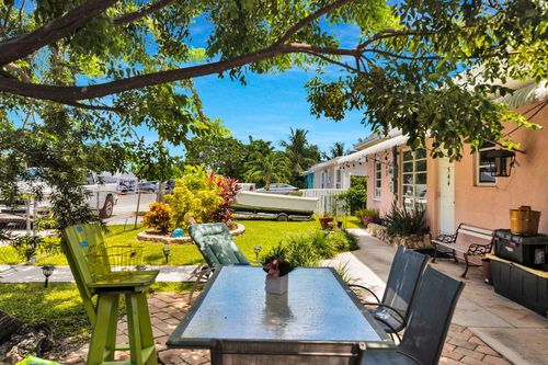 544 110th Street Ocean, Marathon, FL, 33050-3466 | Card Image