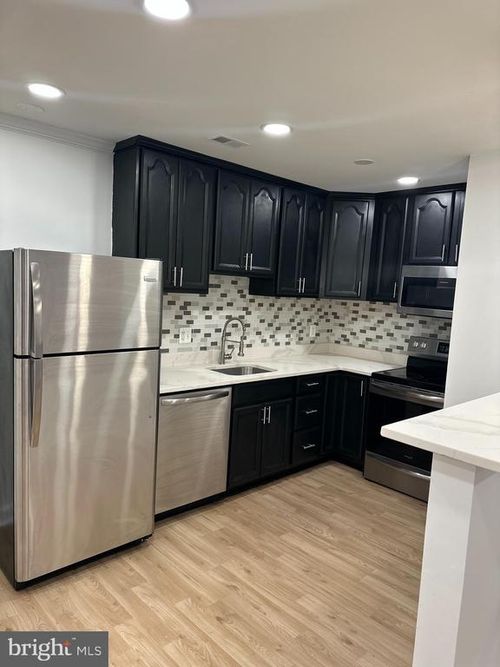 191-13104 Wonderland Way, GERMANTOWN, MD, 20874-6831 | Card Image