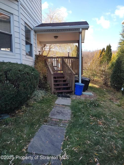 1023 Carmalt St, Dickson City, PA, 18519-1201 | Card Image