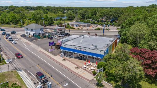 13 S Country Rd, East Patchogue, NY, 11772-5410 | Card Image