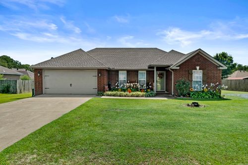 115 Meadowview Cir, Judsonia, AR, 72081-9404 | Card Image
