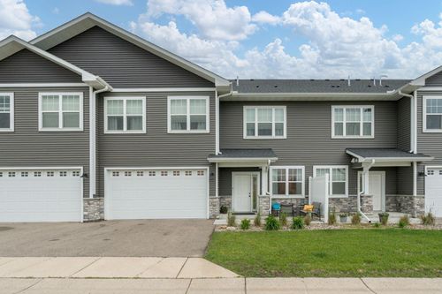 422 Ford St E, Northfield, MN, 55057-3277 | Card Image