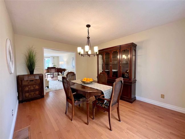 6 Dungannon Dr, House other with 4 bedrooms, 3 bathrooms and 6 parking in Belleville ON | Image 4