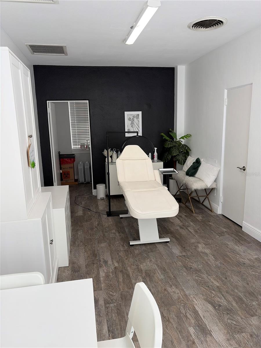 Commercial Lease in ORLANDO 4
