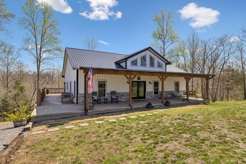 4134 Algie Sewell Rd, Columbia, TN, 38401-3244 | Card Image