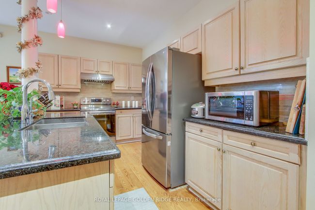 287 Frank Endean Rd, House other with 4 bedrooms, 5 bathrooms and 4 parking in Richmond Hill ON | Image 9