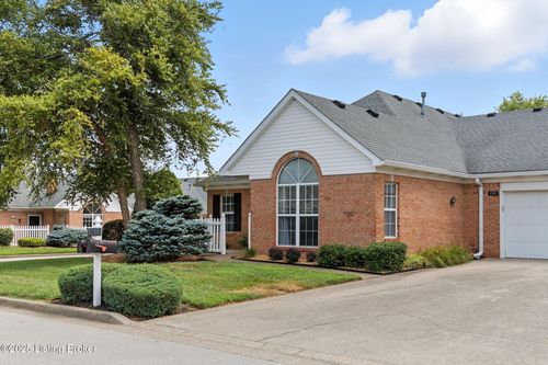 131 Magnolia Ave, La Grange, KY, 40031-8972 | Card Image