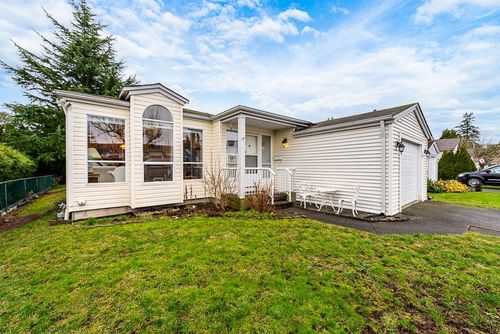 18-2345 Cranley Dr, Surrey, BC, V4A9G5 | Card Image