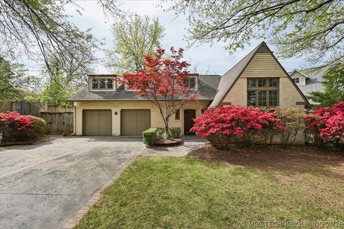 2124 E 25th Street, Tulsa, OK, 74114 | Card Image