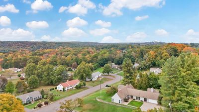 30 Blue Ridge Lane, House other with 3 bedrooms, 3 bathrooms and null parking in Berlin CT | Image 3