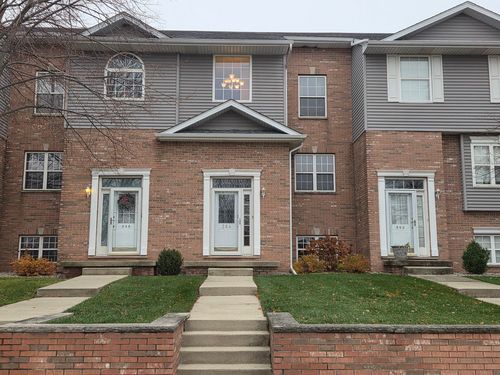 384 Raven Dr, Manteno, IL, 60950-9475 | Card Image