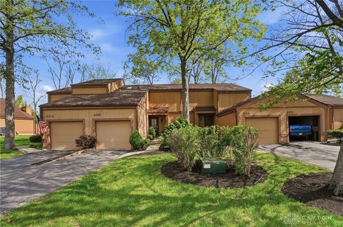 566 Maple Ln, Mason, OH, 45040-2007 | Card Image