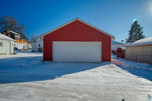 1117 Lincoln Ave, Eveleth, MN, 55734-2606 | Card Image