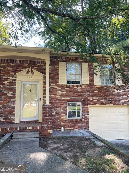 935 Bimini Ln, Forest Park, GA, 30297-3405 | Card Image