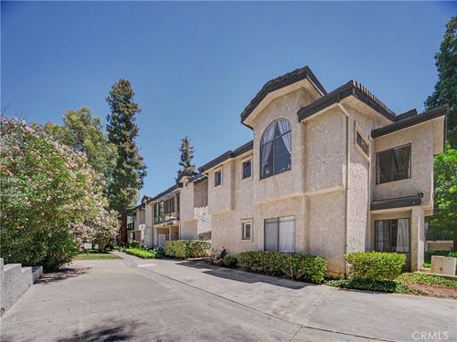unit-b-5738 Skyview Way, Agoura Hills, CA, 91301-5702 | Card Image