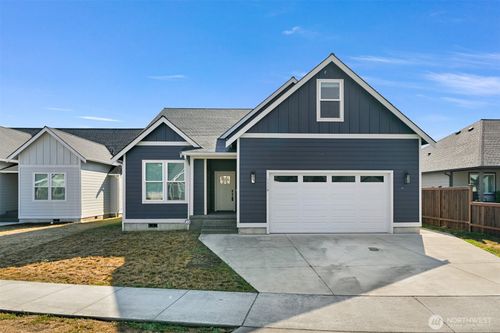 1112 Night Hawk Way, Everson, WA, 98247-7700 | Card Image