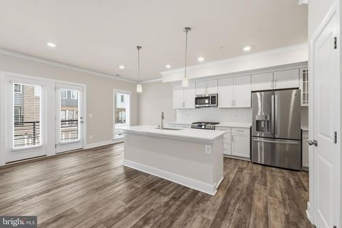 15539 Smoke Box Way, WOODBRIDGE, VA, 22191-5590 | Card Image