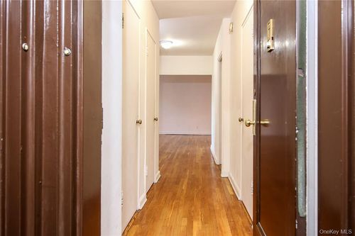 1k-70 Sherman Ave, Yonkers, NY, 10705-4695 | Card Image