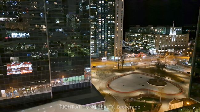 1408 - 100 Harbour St, Condo with 0 bedrooms, 1 bathrooms and null parking in Toronto ON | Image 16