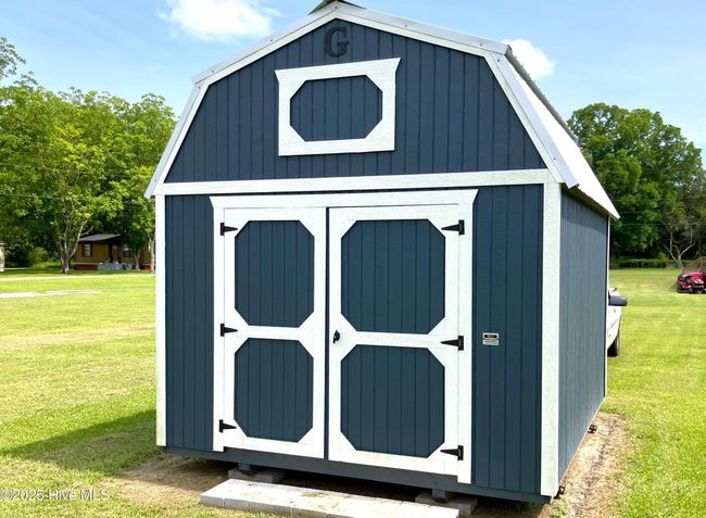 Shed is 12x10 | Image 24
