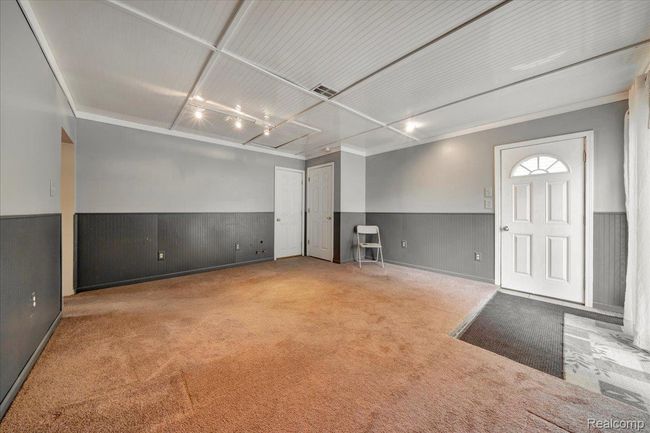 19-2898 E Lake Dr-4.jpg | Image 16