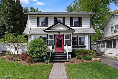 19 Willowmere Ave, Montclair, NJ, 07042-4318 | Card Image