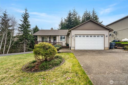 405 Andrews Ave, Cosmopolis, WA, 98537-3819 | Card Image