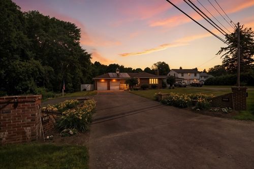 644 Stony Hill Rd, Wilbraham, MA, 01095-1584 | Card Image