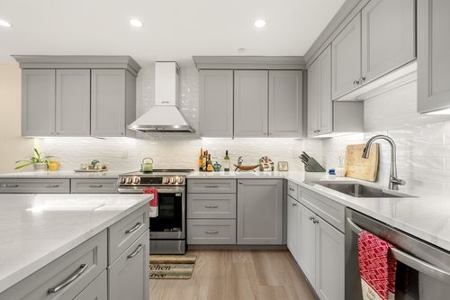 300-1 Seal Harbor Rd, Winthrop, MA, 02152-1050 | Card Image
