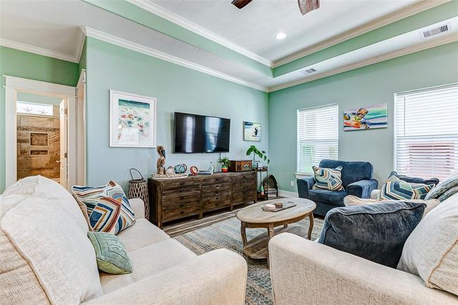 978 Seadrift Dr, House other with 3 bedrooms, 2 bathrooms and null parking in Crystal Beach TX | Image 23