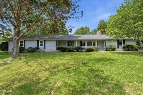 808 Chippendale Rd, Kingsport, TN, 37660-5057 | Card Image