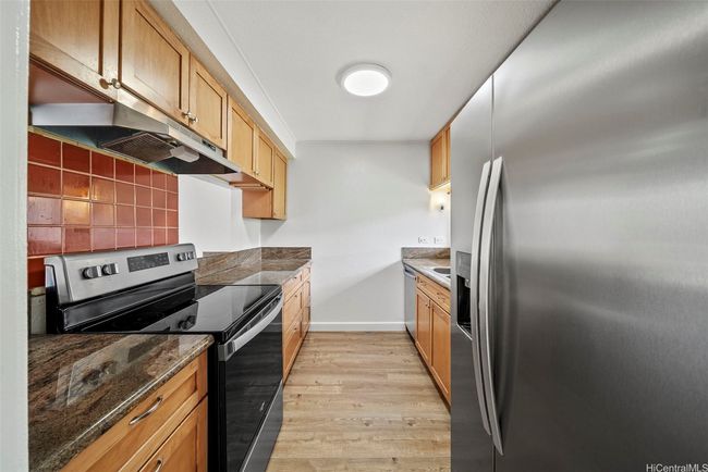 Kitchen | Image 6