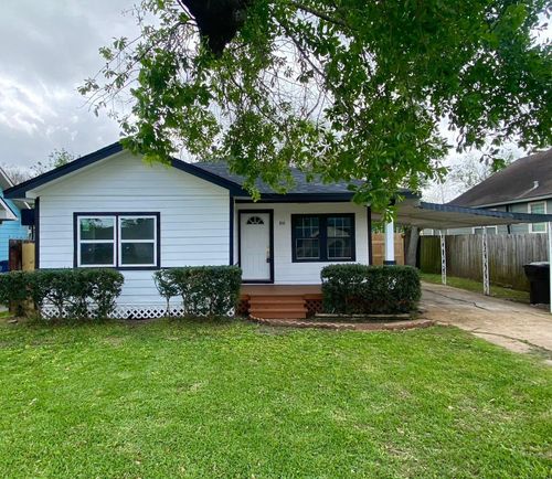 810 Avenue D, South Houston, TX, 77587-4110 | Card Image