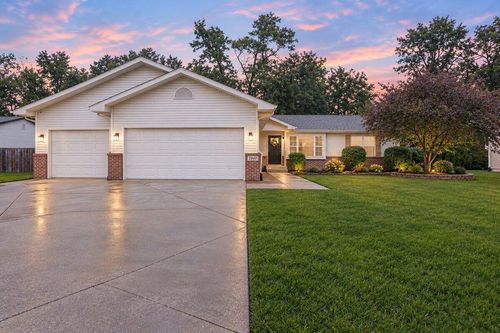 2340 Cedar Creek Cir, Portage, IN, 46368-8014 | Card Image