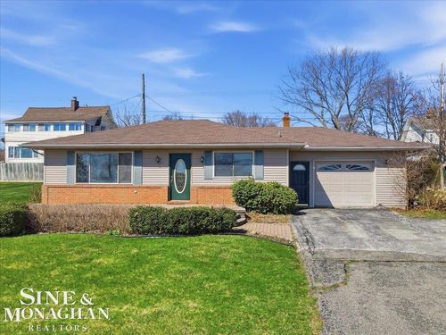 1350 Oakland Ave, Saint Clair, MI, 48079 | Card Image