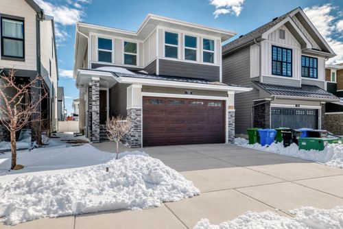 16 W Grove Link Sw, Calgary, AB, T3H6E3 | Card Image