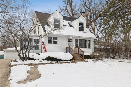 215 Indian Trl, Lake In The Hills, IL, 60156-1350 | Card Image