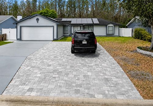 310 Silk Oak Dr, Kissimmee, FL, 34743-8421 | Card Image