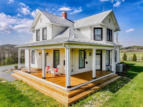374 Finley Rd, RAPHINE, VA, 24472-2210 | Card Image