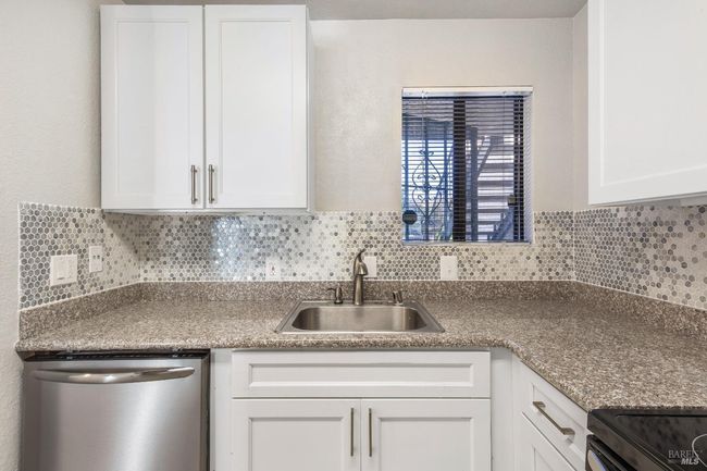 APT-118 - 8 Lancaster Cir, Condo with 2 bedrooms, 1 bathrooms and 2 parking in Bay Point CA | Image 15