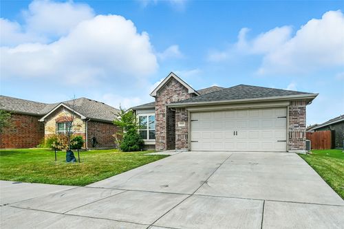 9233 Forbes Mill Trl, Fort Worth, TX, 76179-2063 | Card Image