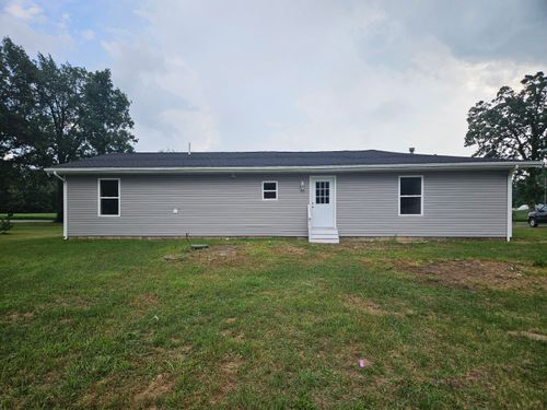 4070 Sharp Rd, Adrian, MI, 49221-8645 | Card Image