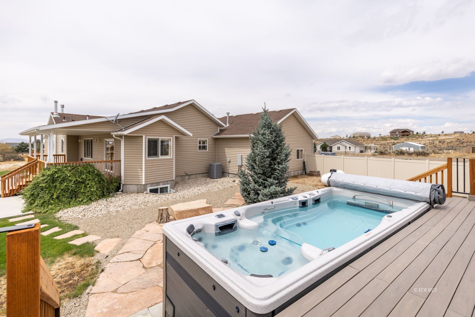 Residential in Spring Creek 4